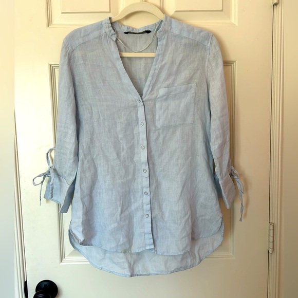 Zara Tops - EUC Zara Basic Collection 100% Linen blouse light blue